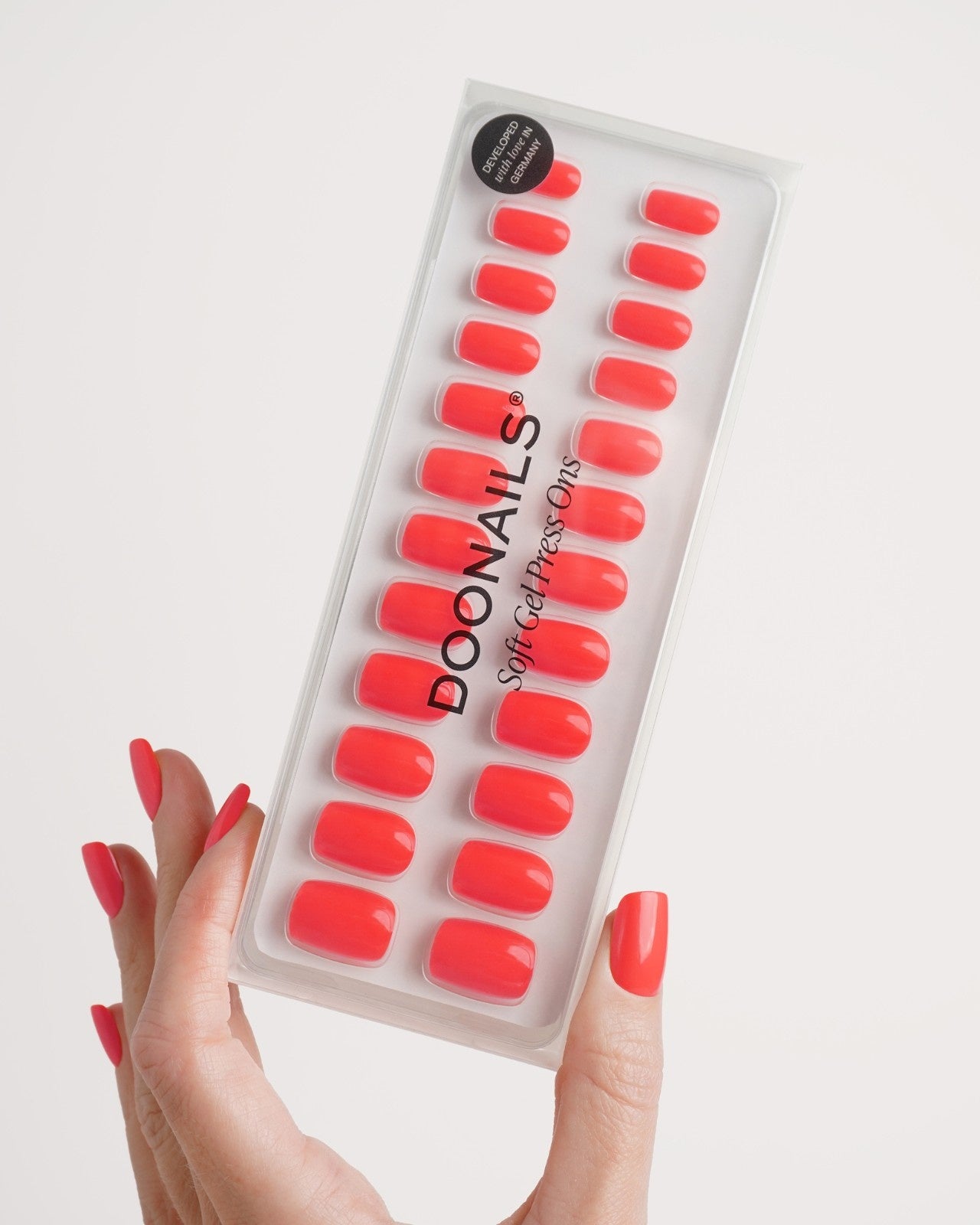 Press Ons in Soft Gel Sunset Coral Quadrate Corte - Doonails Italy