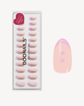 Flirty French Corte Mandorla Press Ons in Soft Geldoonails