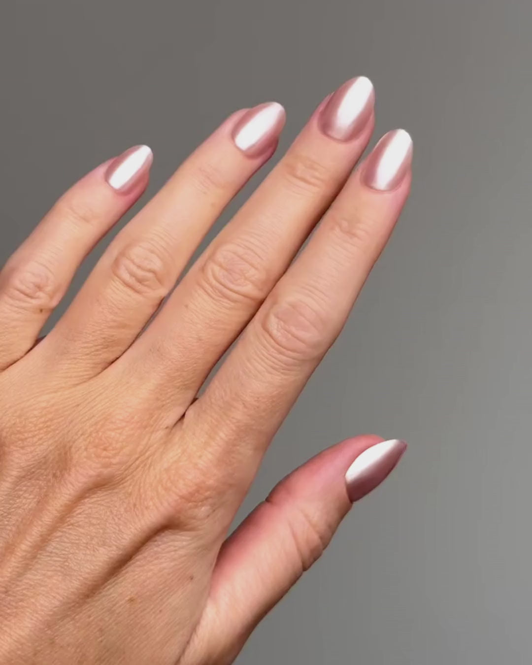 Edizione Limitata Glazed Rose Corte Rotonde Press Ons in Soft Gel