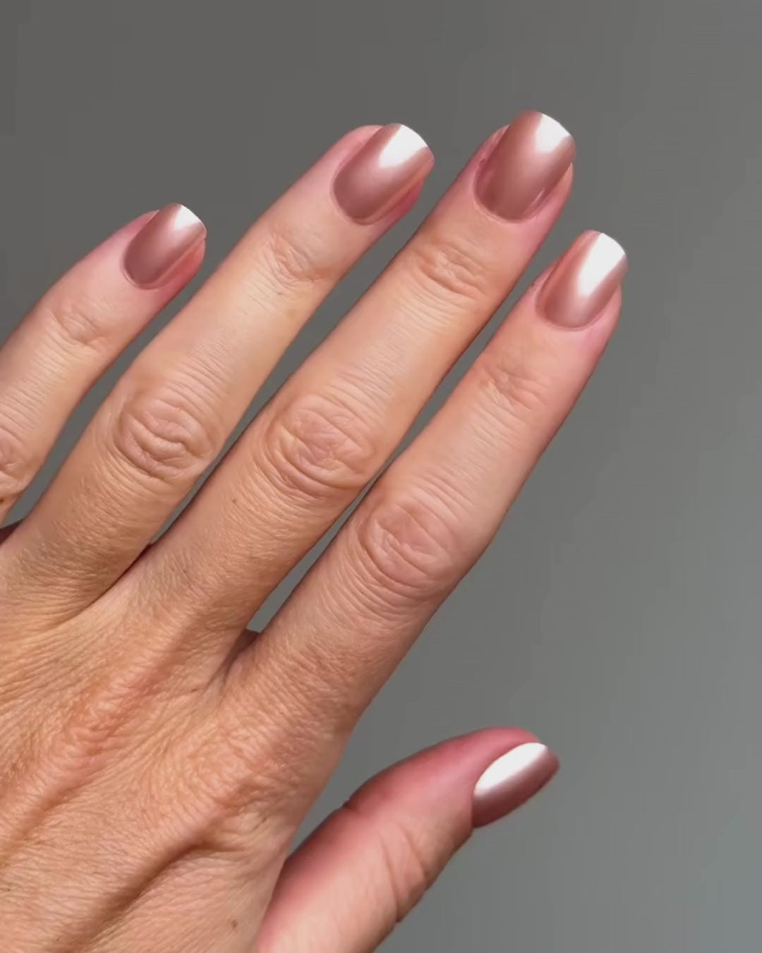 Edizione Limitata Glazed Coral Corte Quadrate Press Ons in Soft Gel