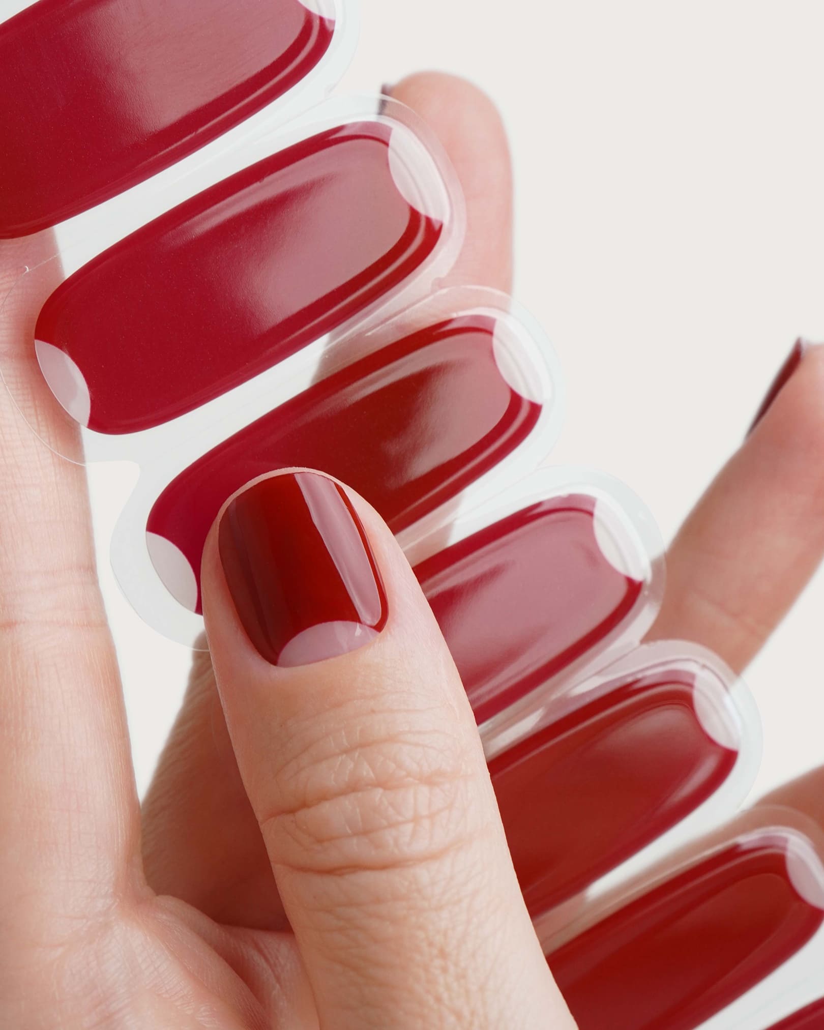 Mademoiselle Bordeaux Strisce in Gel UV
