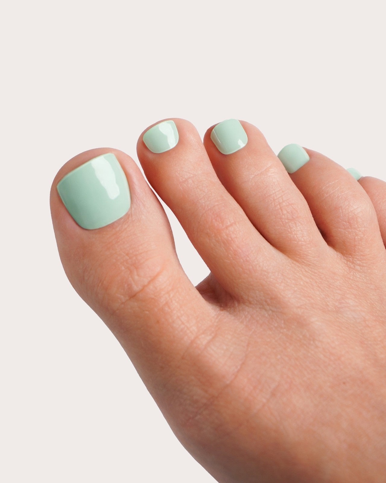 Cute Cucumber Pedicure Strisce in gel - Doonails Italy