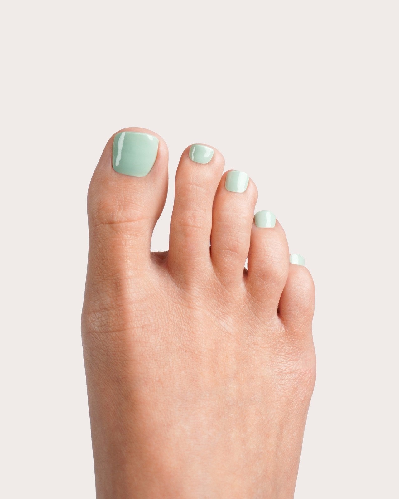 Cute Cucumber Pedicure Strisce in gel - Doonails Italy