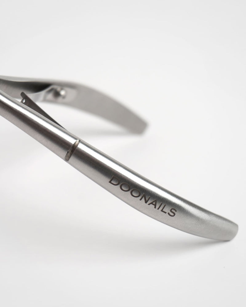 Tronchesina per cuticole