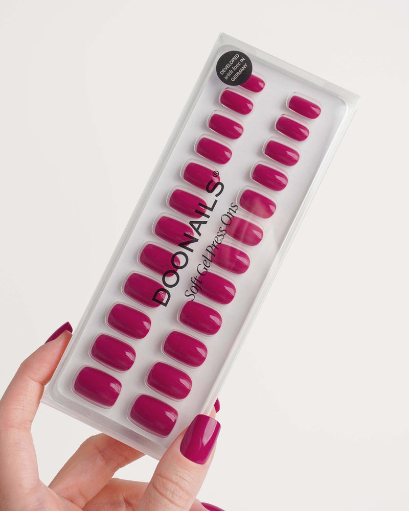 Press Ons in Soft Gel Acai Berry Quadrate Corte - Doonails Italy