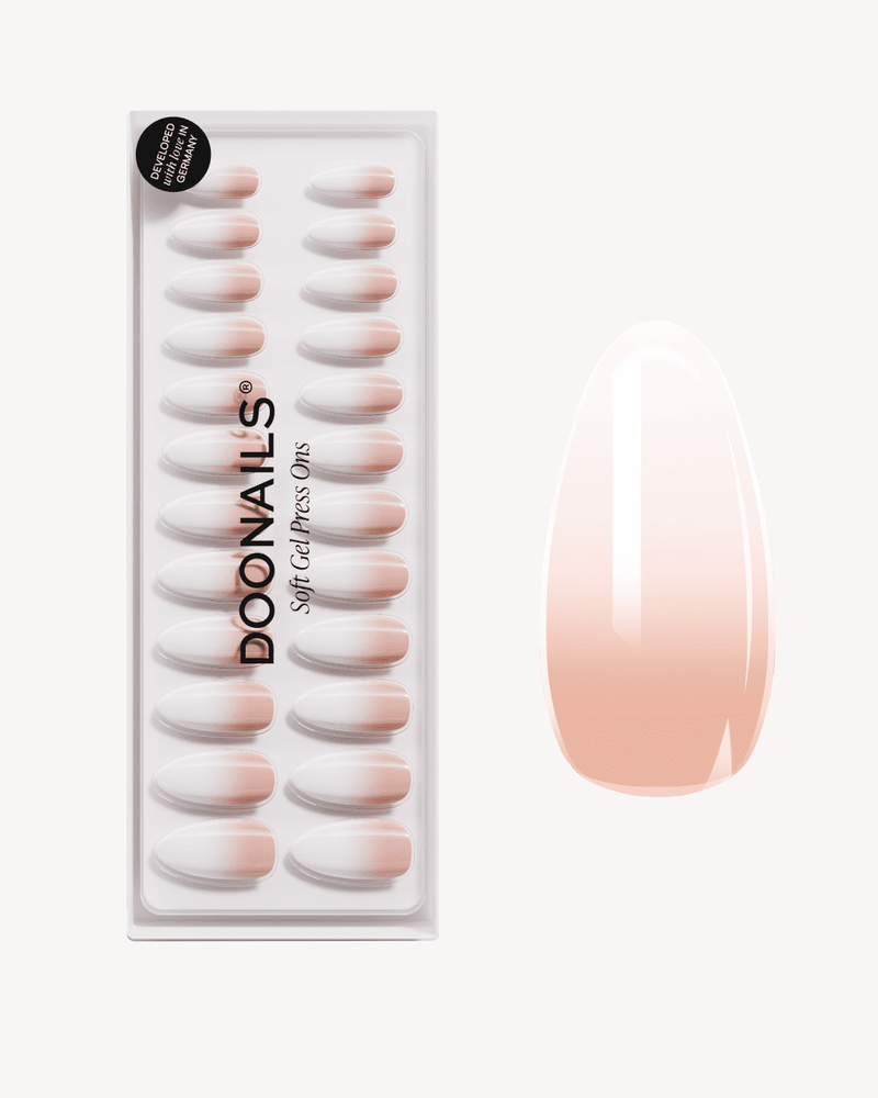 Babyboomer Medie Mandorla Press Ons in Soft Gel