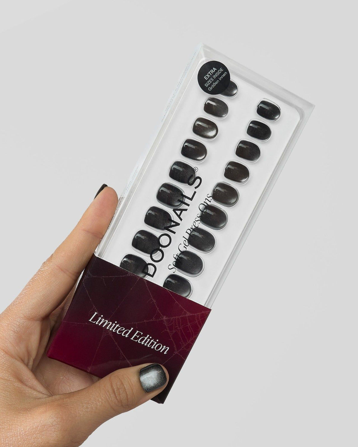 Edizione Limitata Black Cat Eye Ultra Short Quadrate Press Ons in Soft Gel