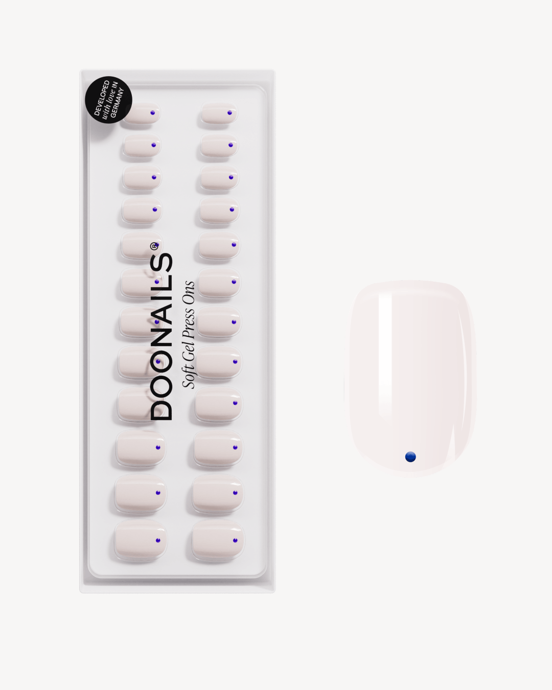 Blue Dots Extra Corte Quadrate Press Ons in Soft Gel