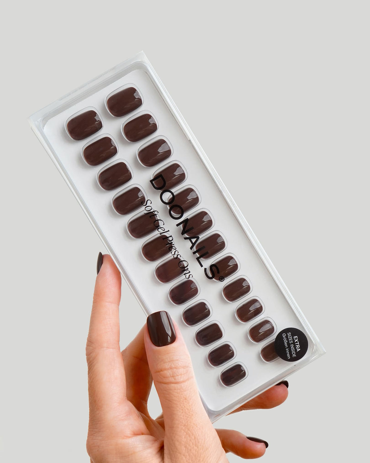Cafe Noir Extra Corte Quadrate Press Ons in Soft Gel
