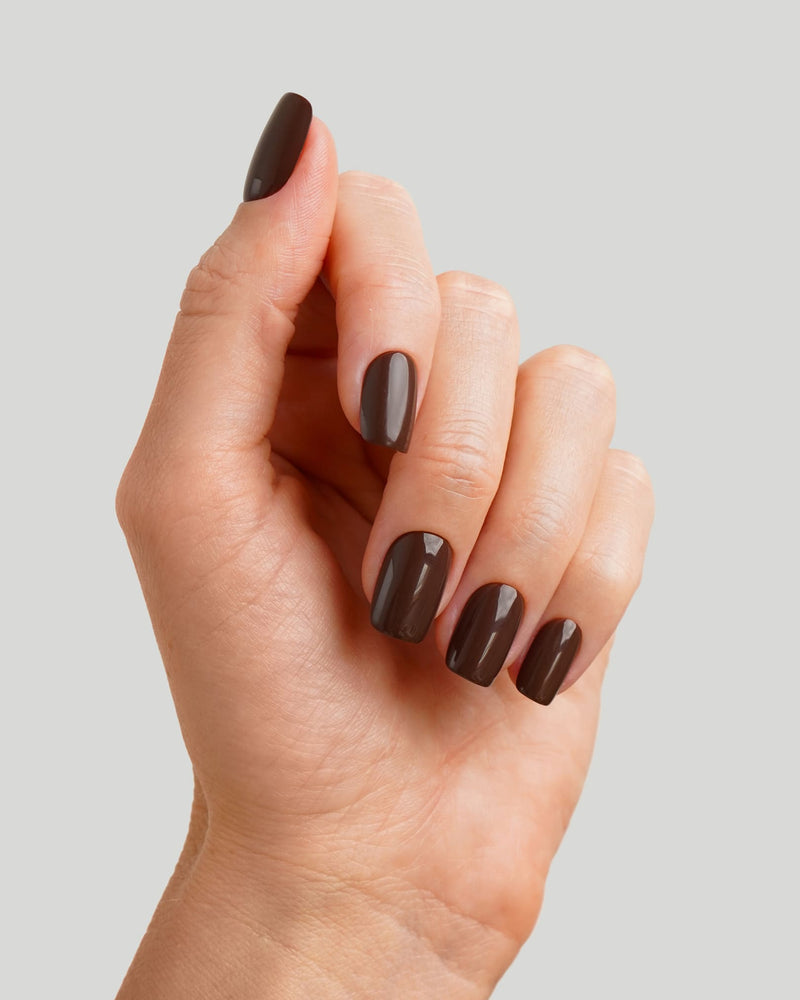 Cafe Noir Corte Quadrate Press Ons in Soft Gel