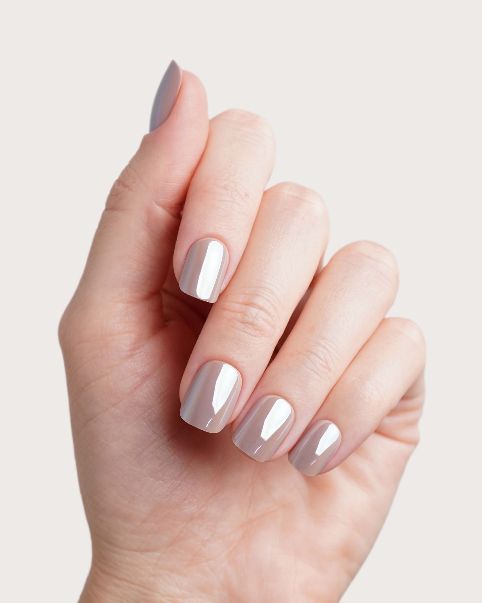 Cashmere Glow Extra Corte Quadrate Press Ons in Soft Gel