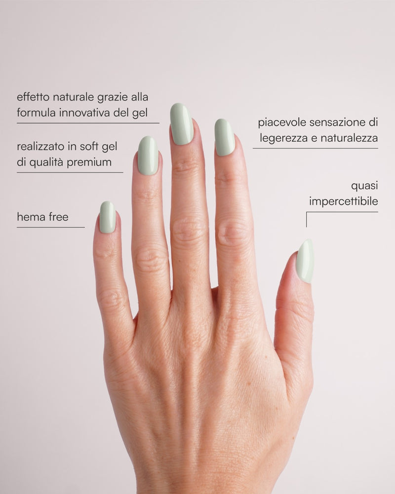 Press Ons in Soft Gel Cute Cucumber Rotonde Medie - Doonails Italy