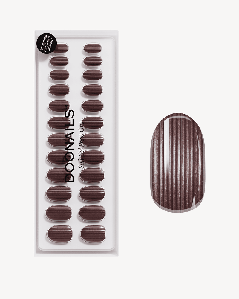 Espresso Martini Medie Rotonde Press Ons in Soft Gel