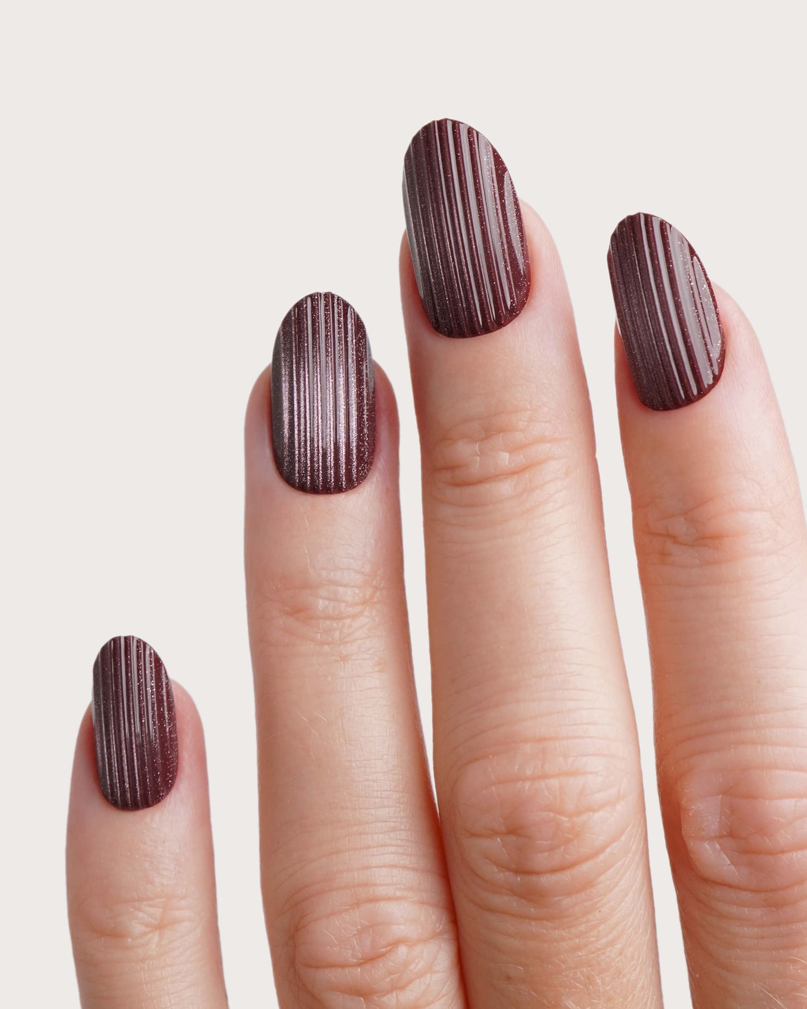 Espresso Martini Medie Rotonde Press Ons in Soft Gel