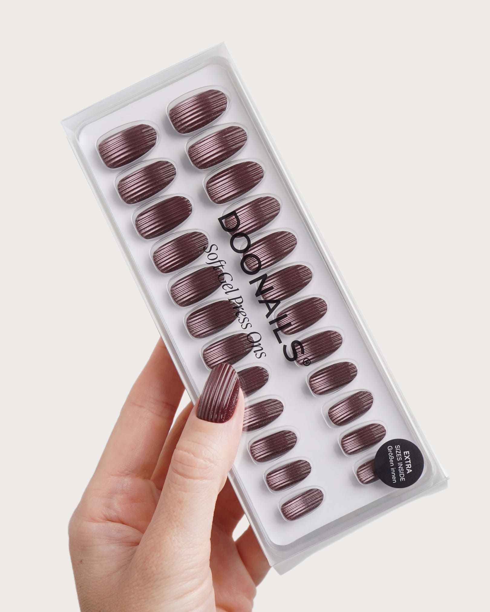 Espresso Martini Medie Rotonde Press Ons in Soft Gel