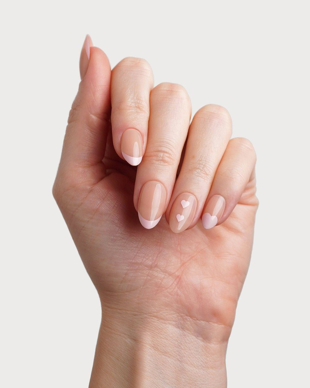 Flirty French Corte Mandorla Press Ons in Soft Gel