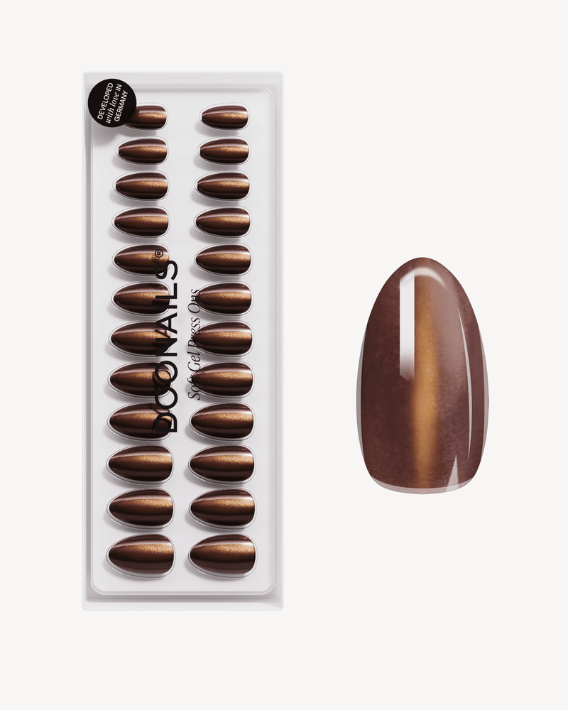 Glass Brown Cat Eye Corte Mandorla Press Ons in Soft Gel