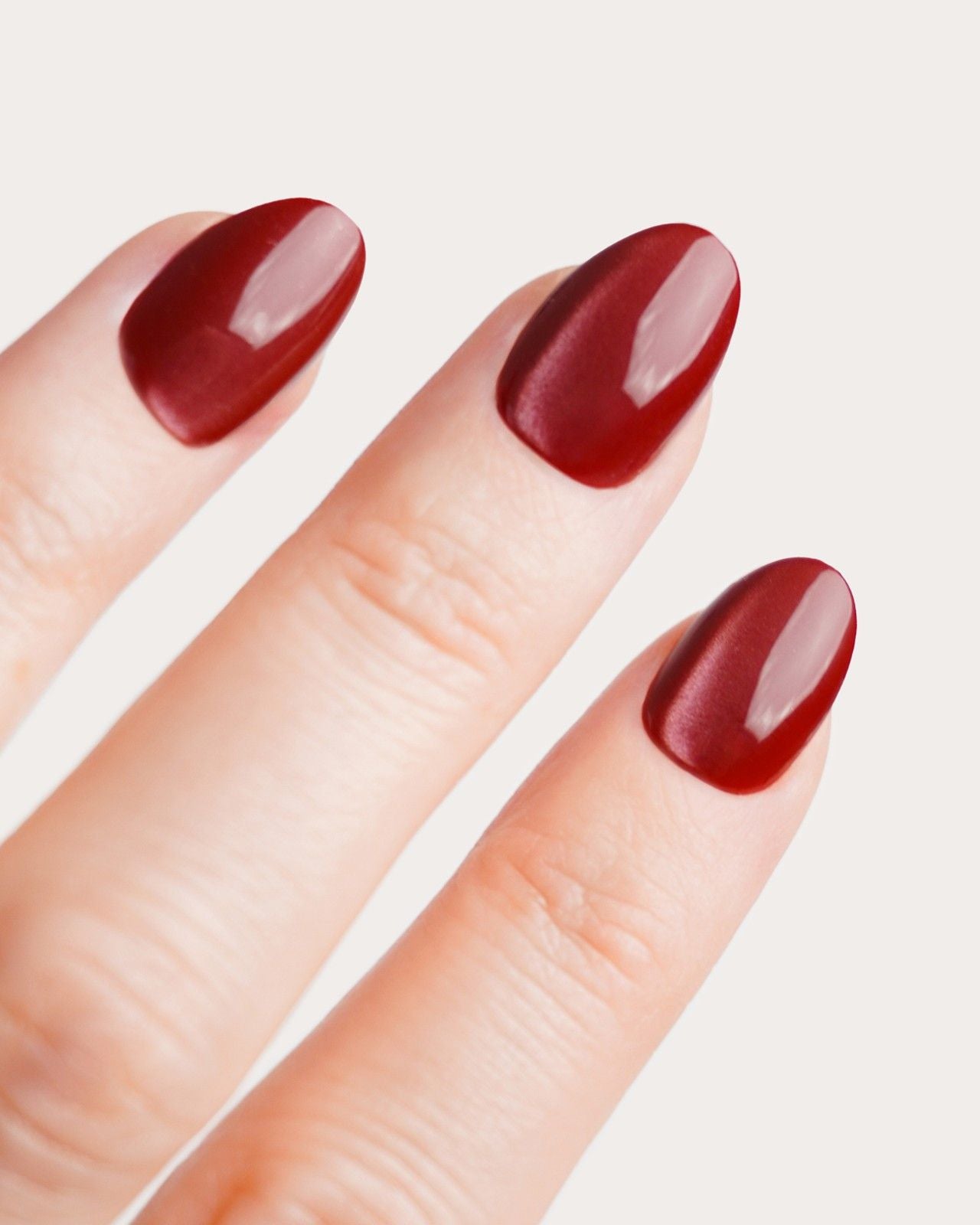 Press Ons in Soft Gel Glass Burgundy Cat Eye Rotonde Corte