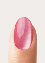 Glass Pink Cat Eye Corte Rotonde Press Ons in Soft Gel