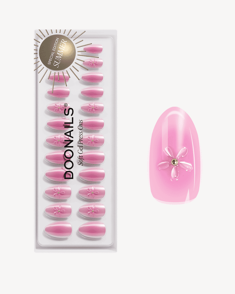 Glazed Pink Lotus Corte Mandorla Press Ons in Soft Gel
