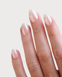Glazed Babyboomer Corte Rotonde Press Ons in Soft Gel