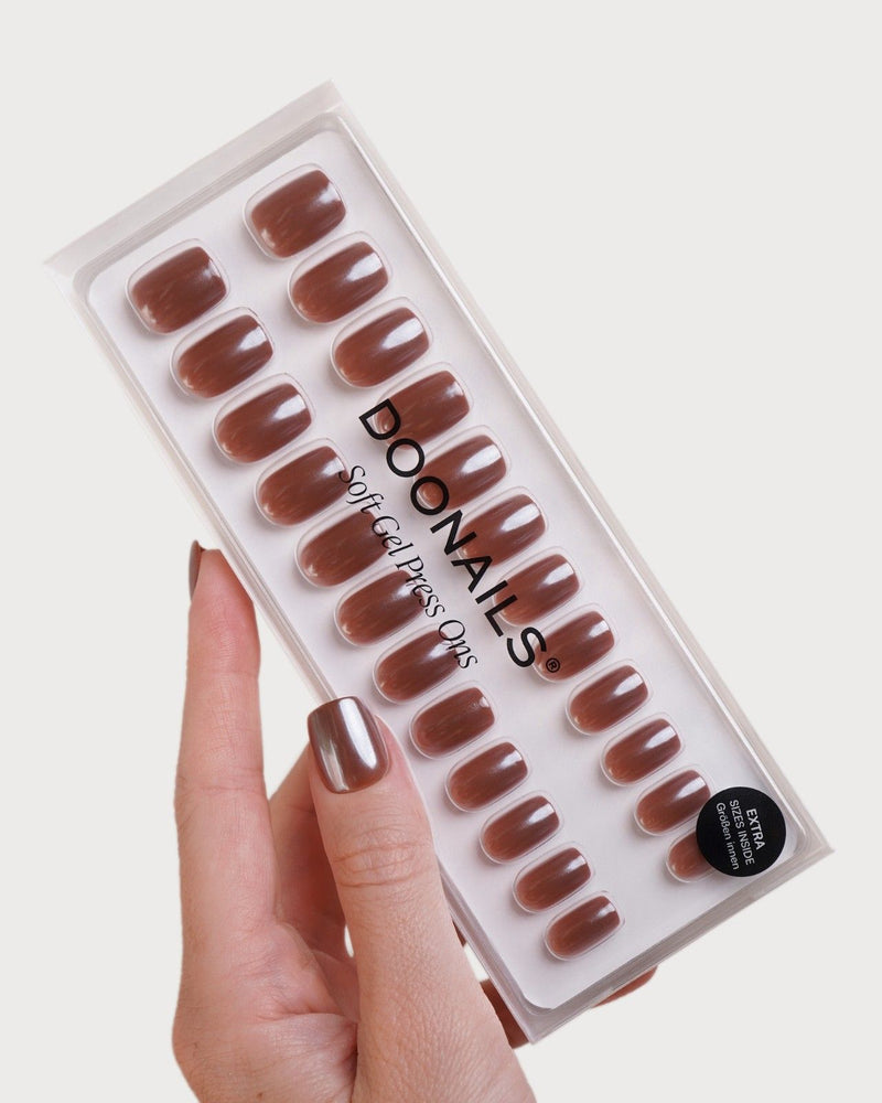Glazed Chocolate Corte Quadrate Press Ons in Soft Gel