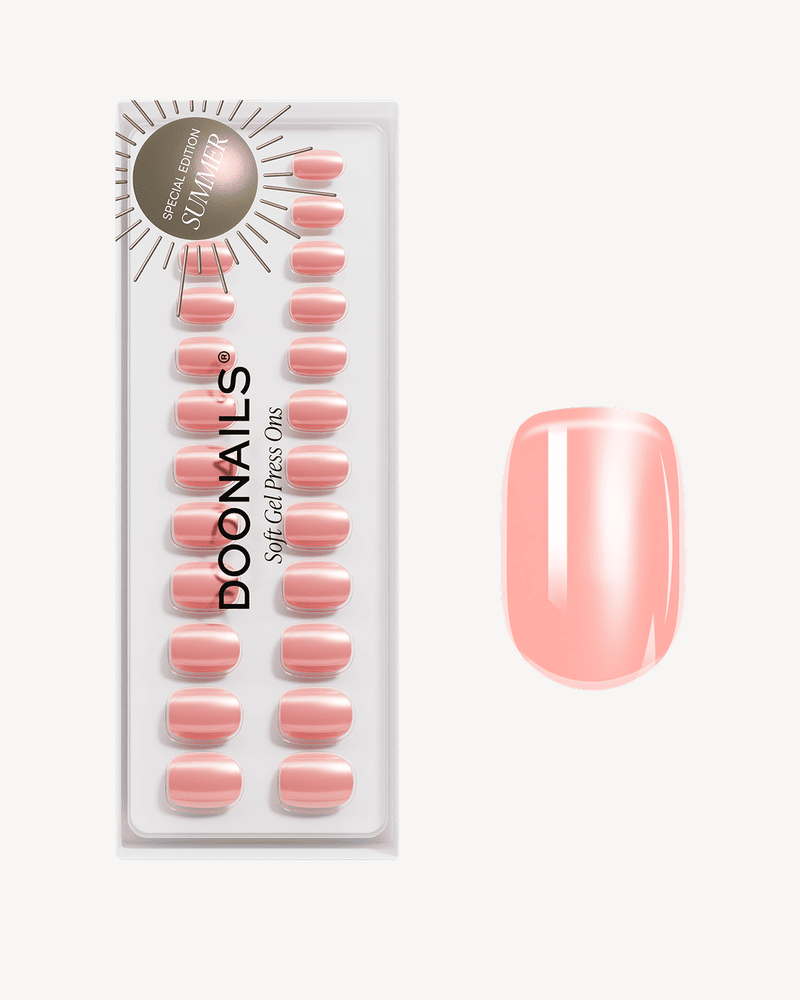 Glazed Peach Extra Corte Quadrate Press Ons in Soft Gel