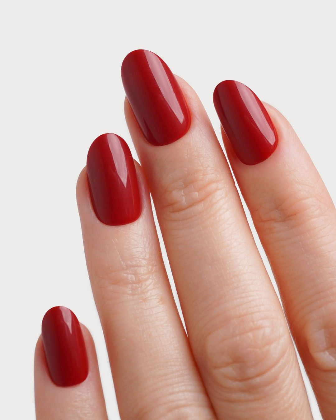 Heartbreaker Medie Rotonde Press Ons in Soft Gel