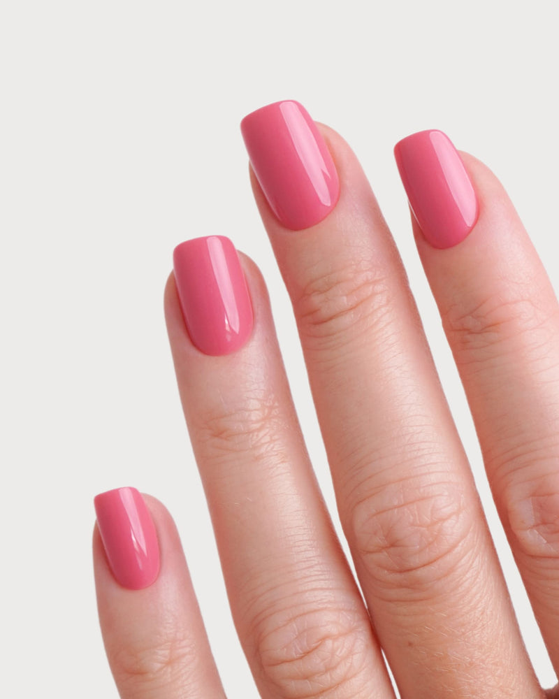 Hot Pink Corte Quadrate Press Ons in Soft Gel