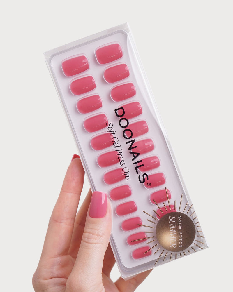 Hot Pink Corte Quadrate Press Ons in Soft Gel