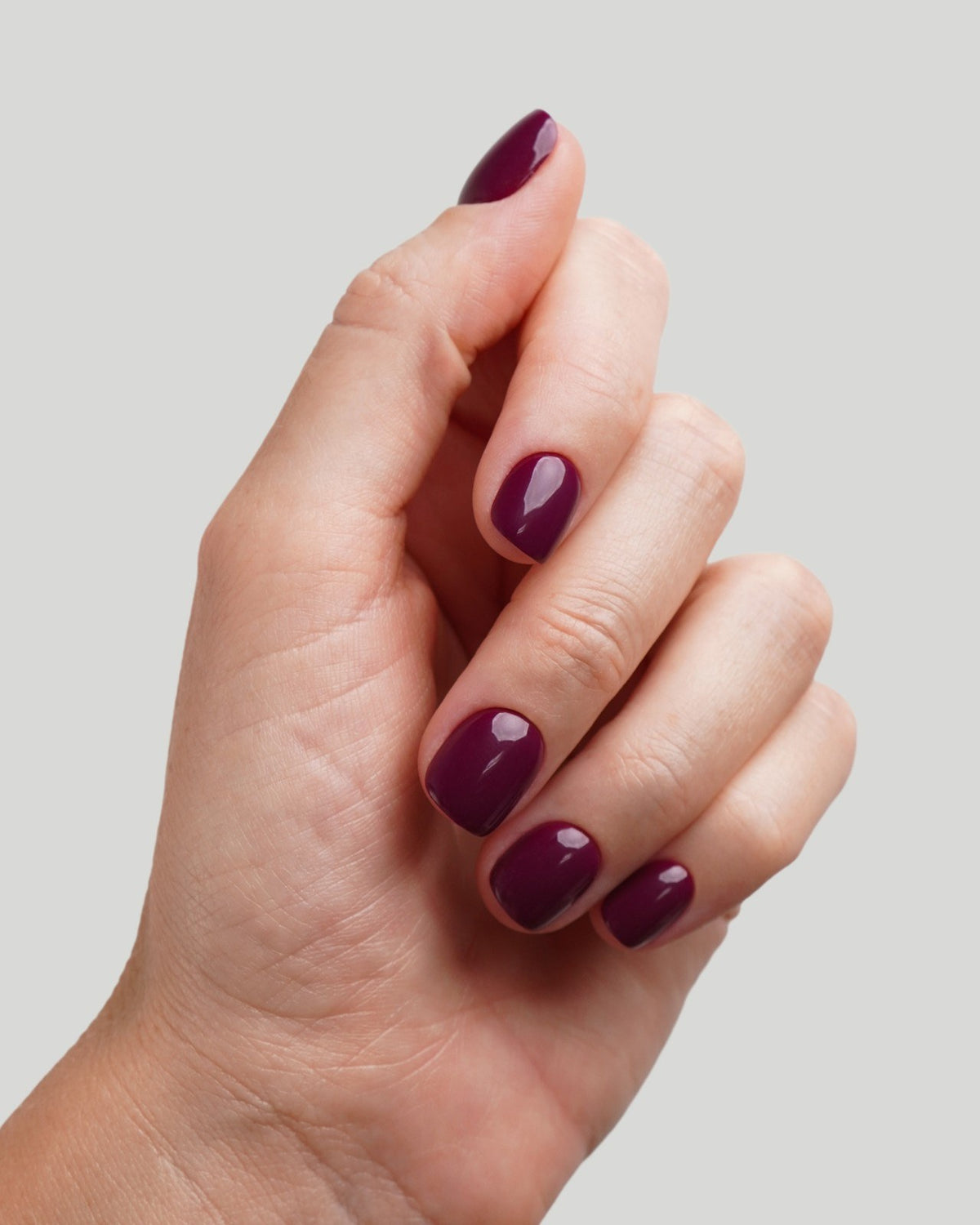 Into You Ultra Corte Quadrate Press Ons in Soft Gel