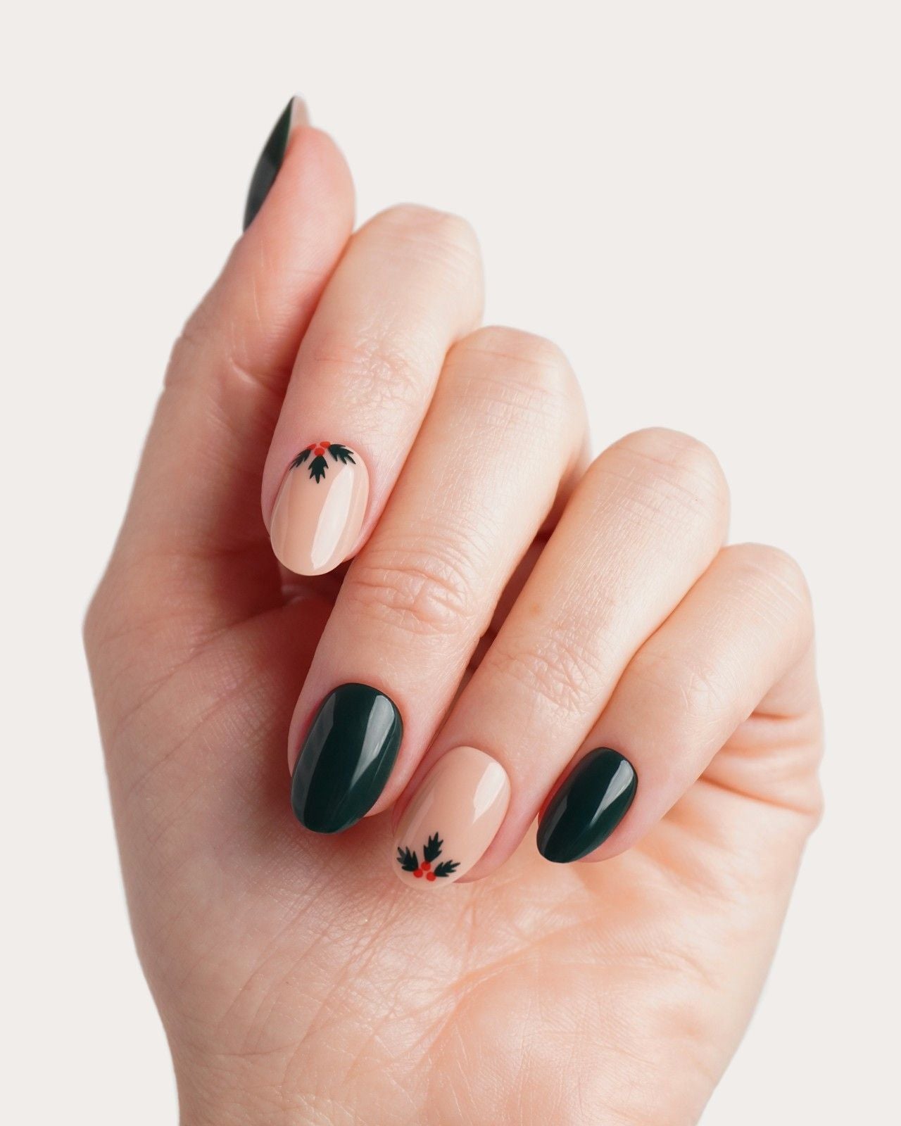 Mistletoe Kiss Limited Edition Soft Gel Press Ons Italy