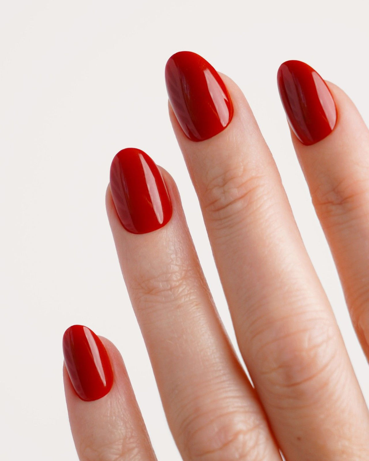 Mon Cheri Corte Rotonde Press Ons in Soft Gel