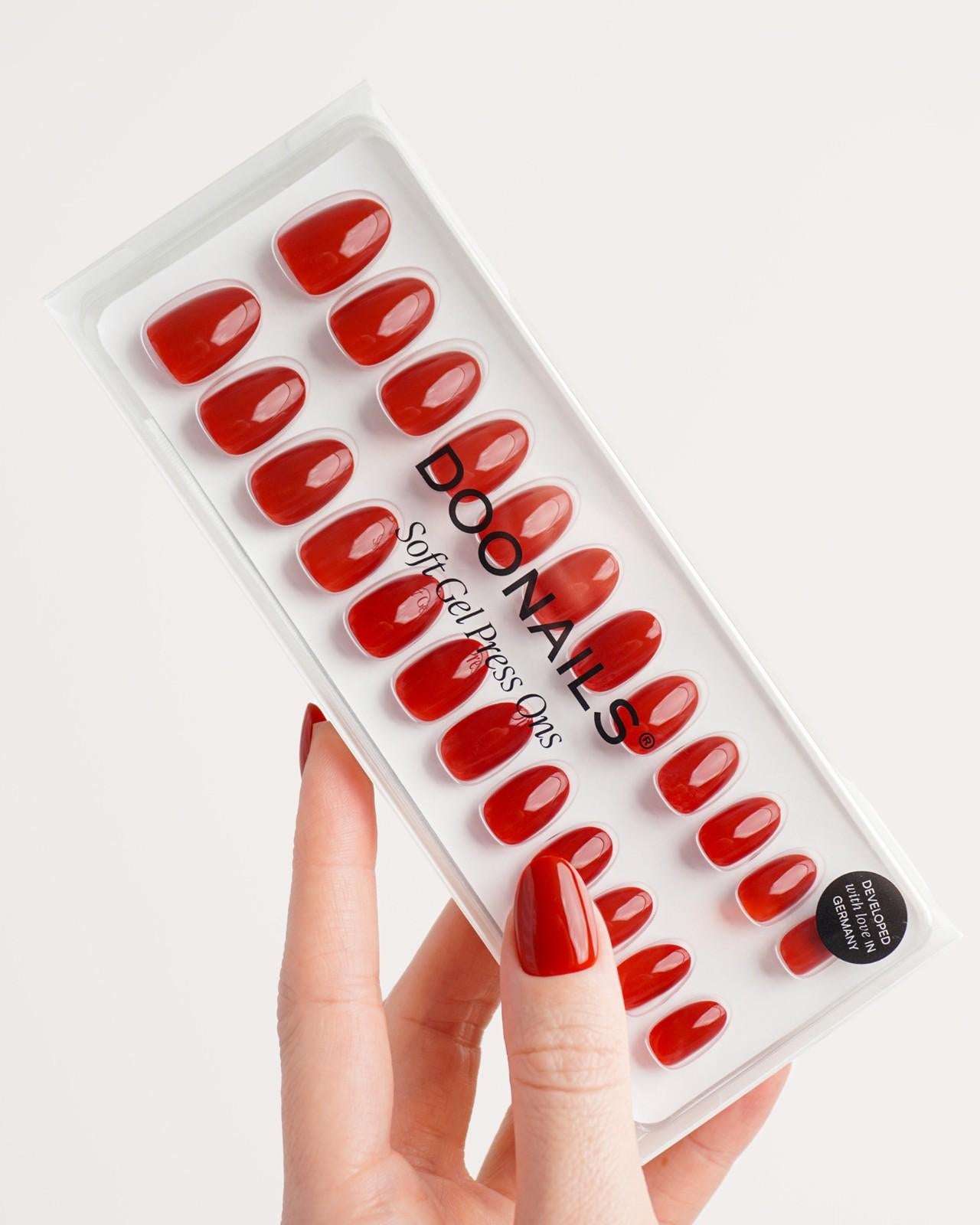Soft Gel Press Ons Mon Cheri