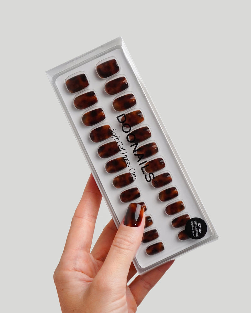 Mosaic Amber Corte Quadrate Press Ons in Soft Gel