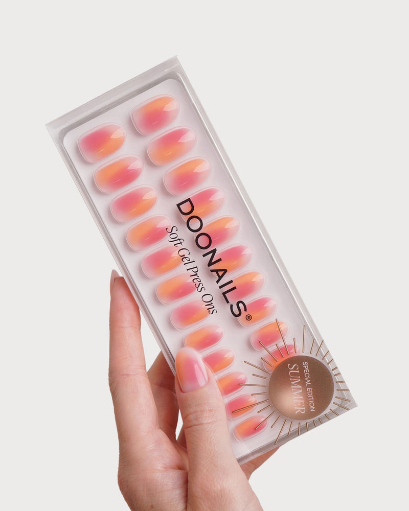 Orange Pink Aura Medie Rotonde Press Ons in Soft Gel