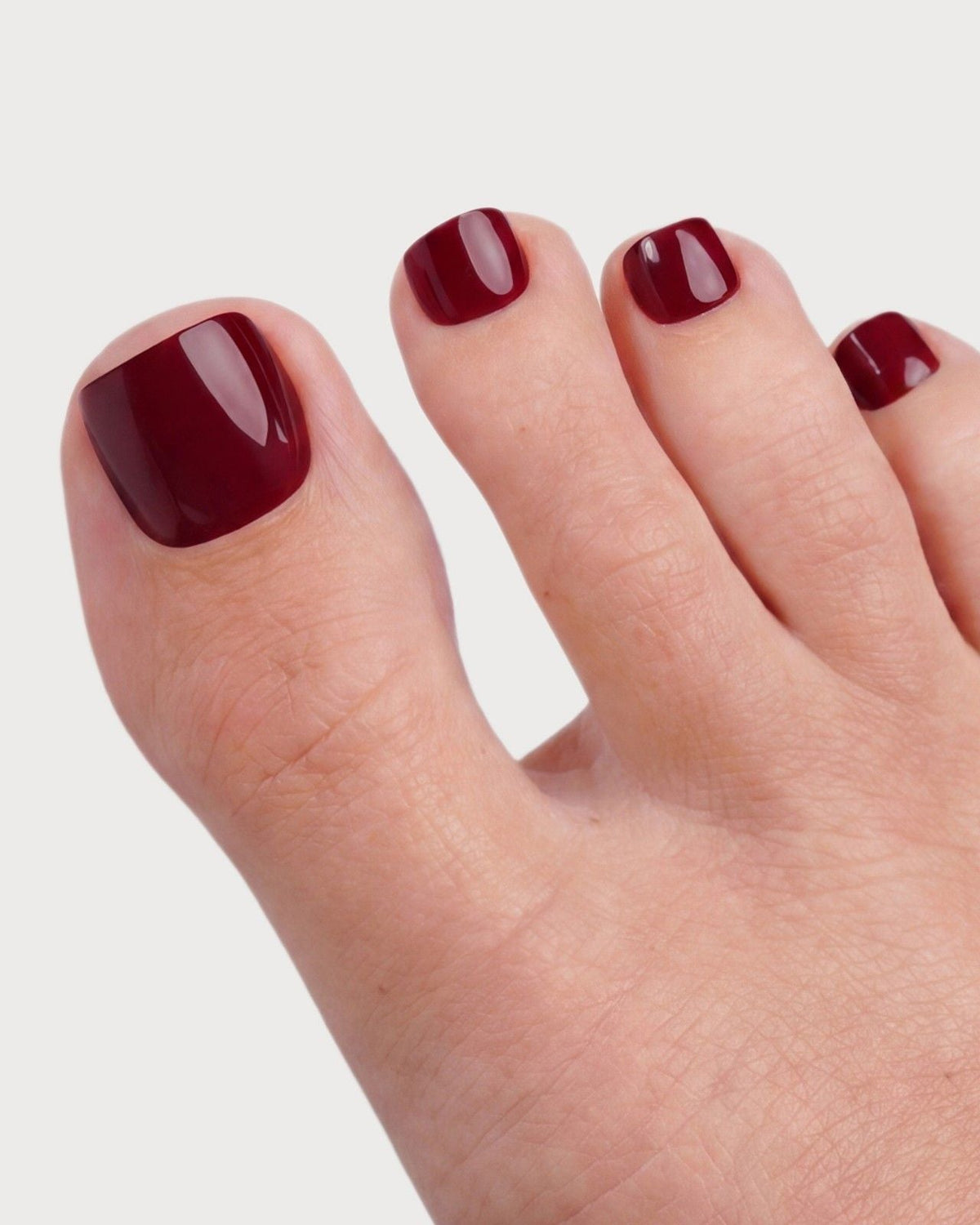 Love Paris Pedicure Press Ons in Soft Gel