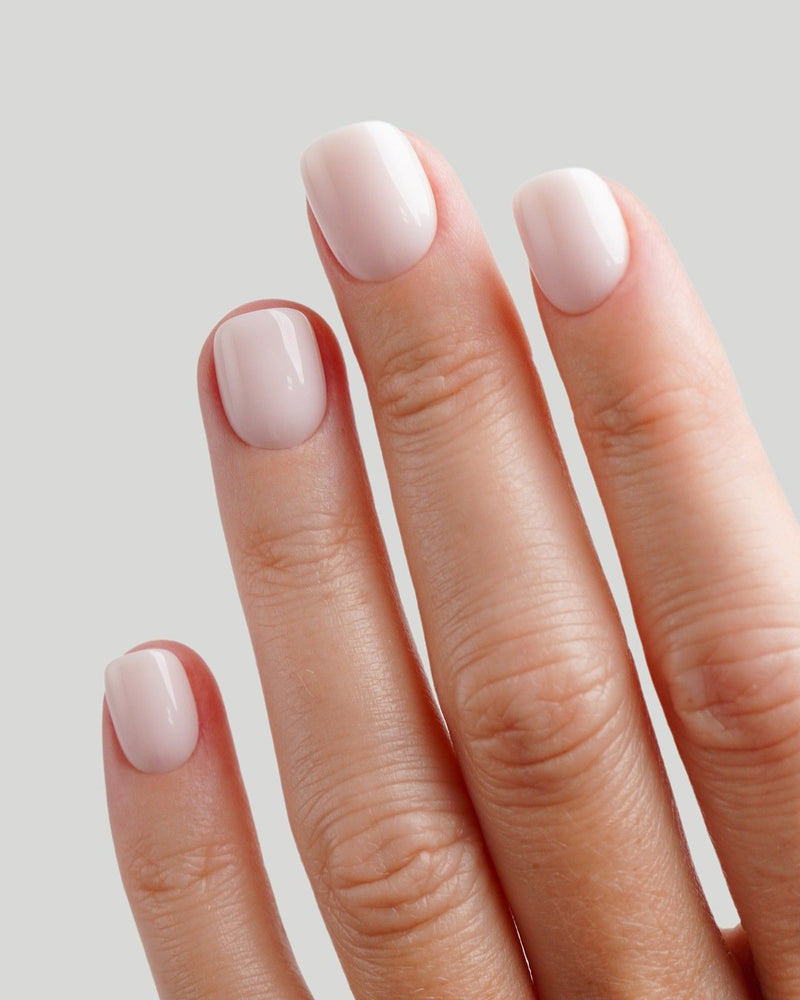 Pillow Talk Ultra Corte Quadrate Press Ons in Soft Gel