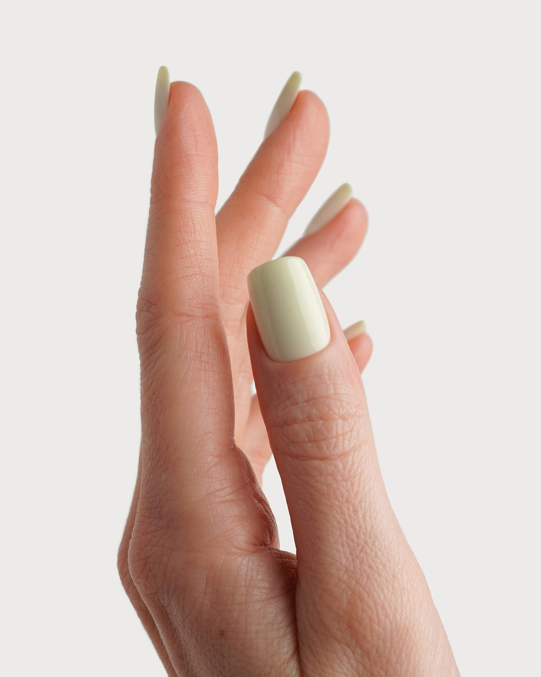 Pistachio Corte Quadrate Press Ons in Soft Gel