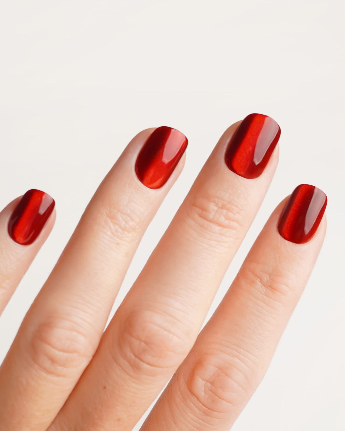 Press Ons in Soft Gel Red Cat Eye Quadrate Extra Corte - Doonails Italy