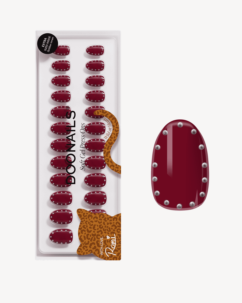 Rock It Red Corte Rotonde Press Ons in Soft Gel