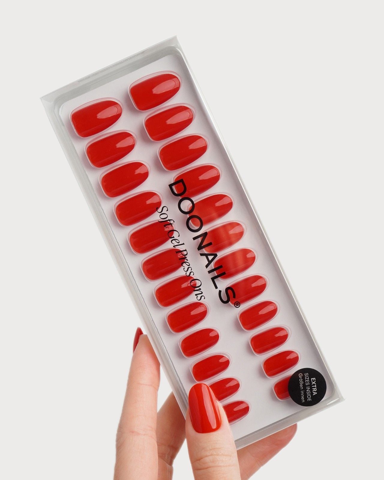 Rose Red Medie Rotonde Press Ons in Soft Gel