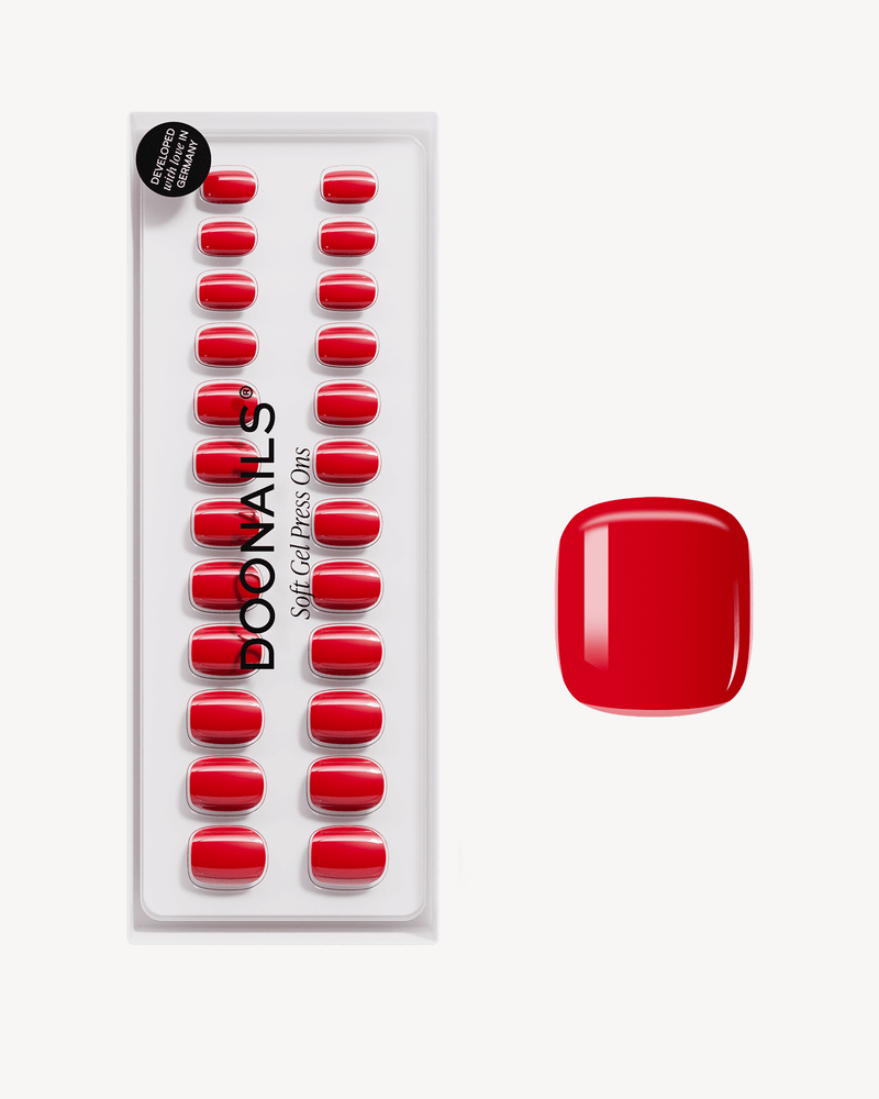 Rose Red Ultra Corte Quadrate Press Ons in Soft Gel