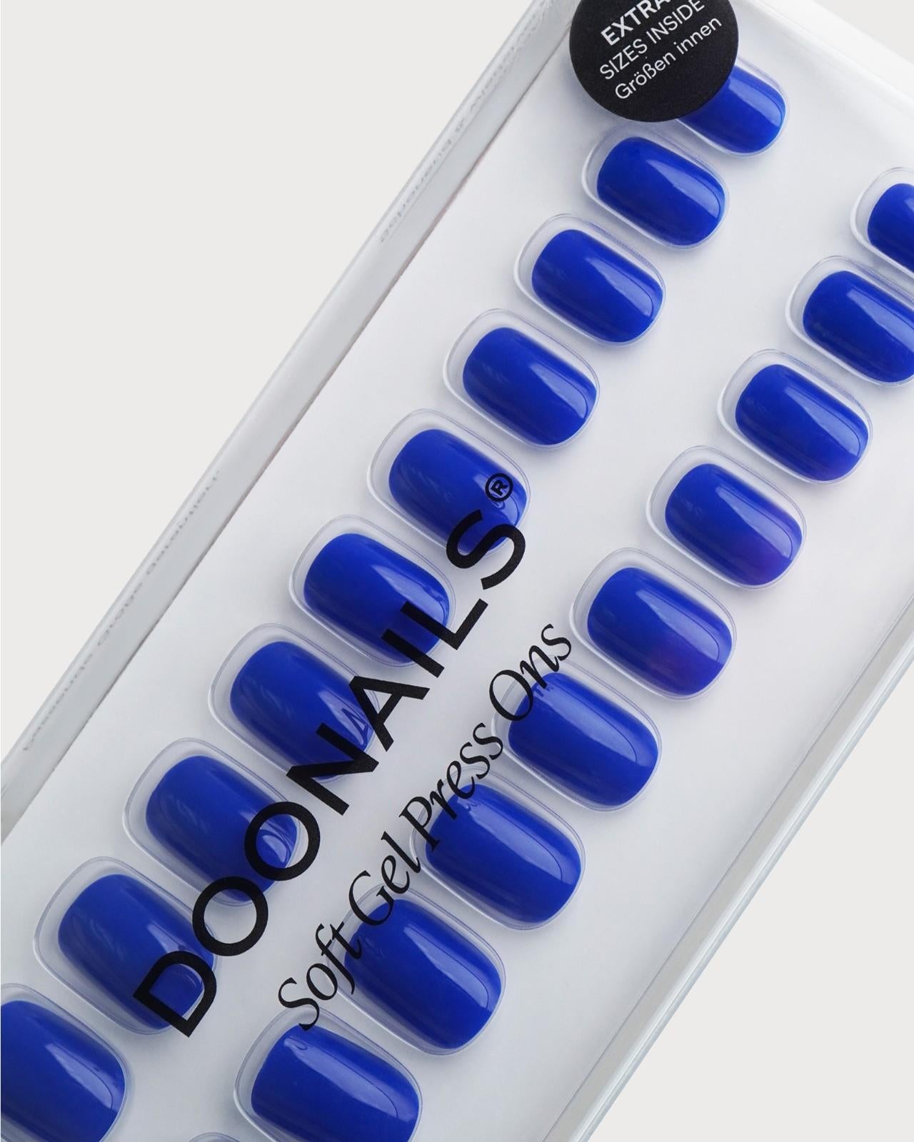Santorini Extra Corte Quadrate Press Ons in Soft Gel