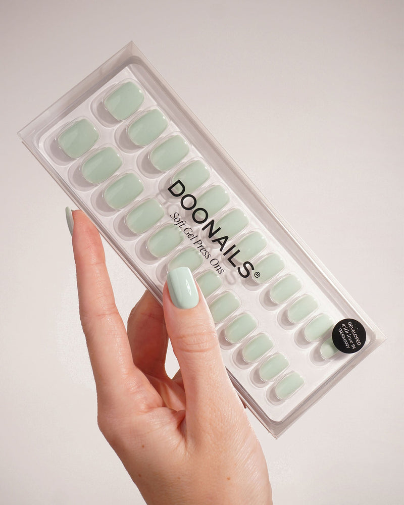 Press Ons in Soft Gel Cute Cucumber Quadrate Corte - Doonails Italy