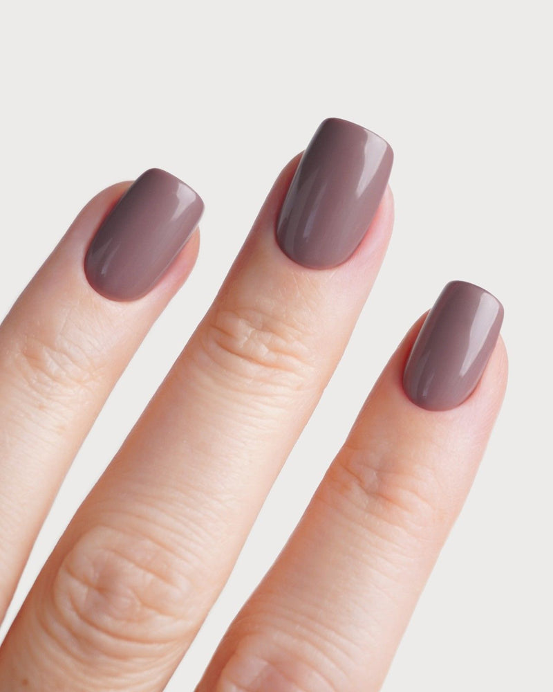 Silent Night Mauve Corte Quadrate Press Ons in Soft Gel