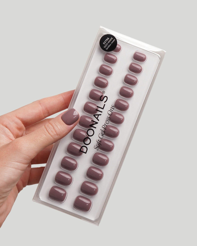 Silent Night Mauve Ultra Corte Quadrate Press Ons in Soft Gel