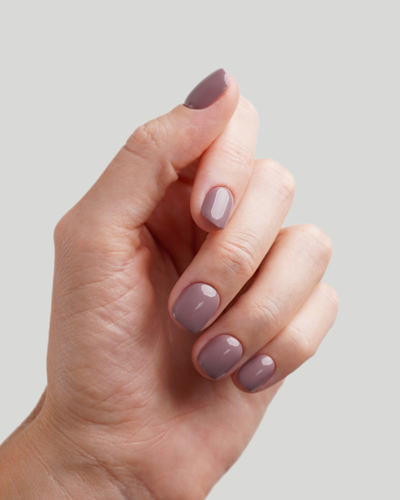 Silent Night Mauve Ultra Corte Quadrate Press Ons in Soft Gel