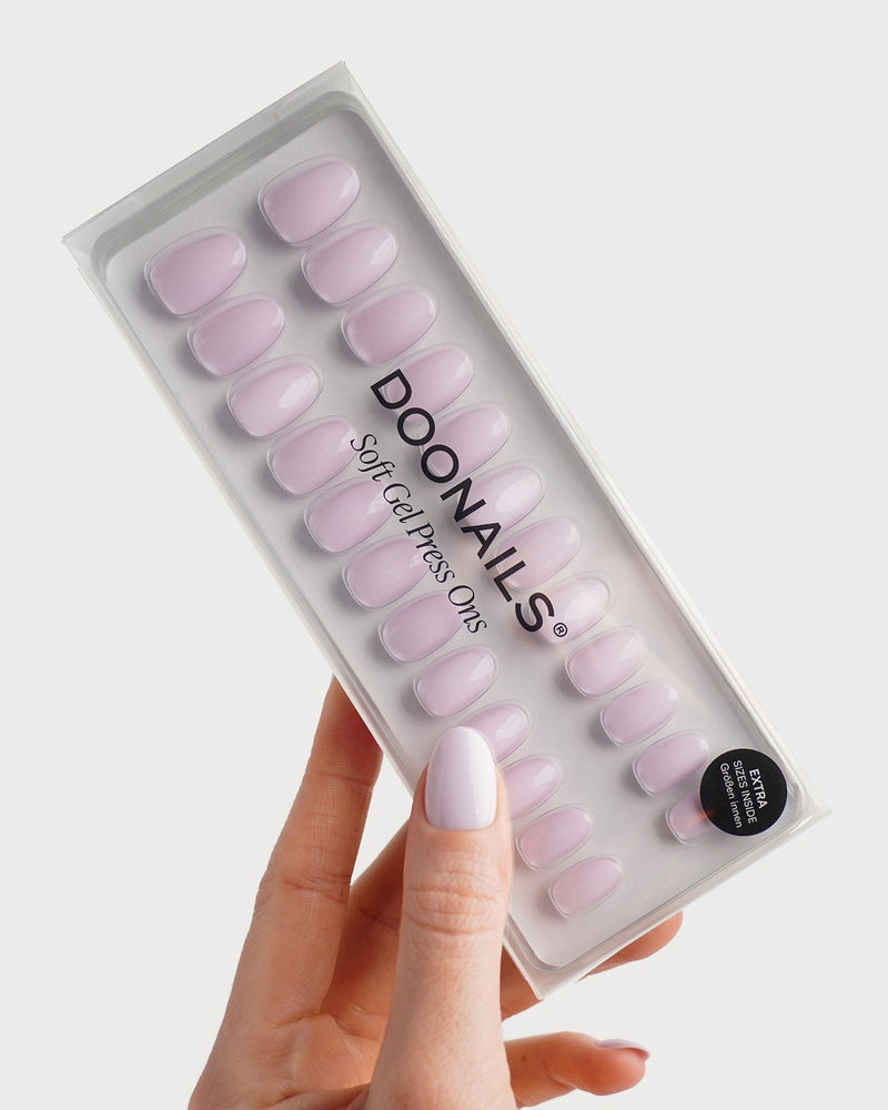Soft Lilac Corte Rotonde Press Ons in Soft Gel