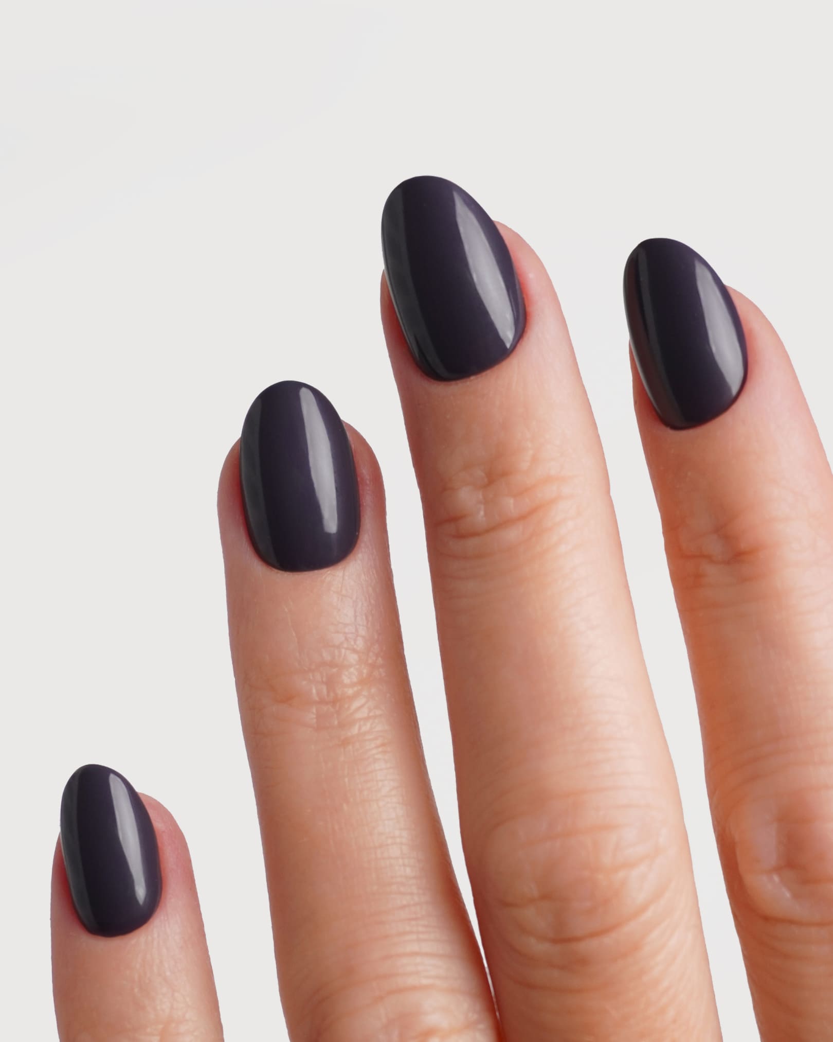 Press Ons in Soft Gel Stormy Grey Rotonde Corte - Doonails Italy